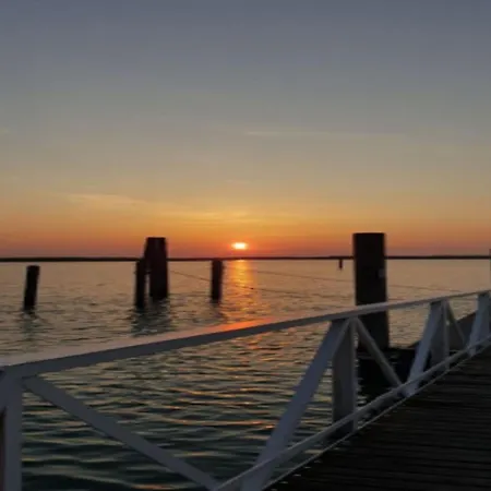 Cozy House With Garden And Pool In דירה ביביונה